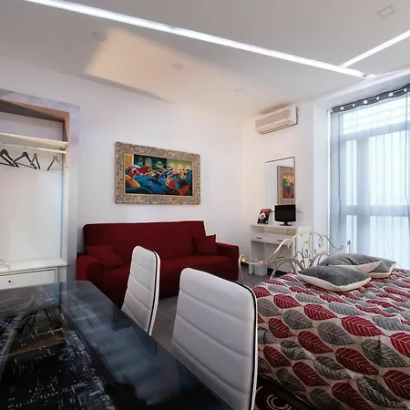 In Catania, With Balcony And Wifi - 500 M From The Catania
